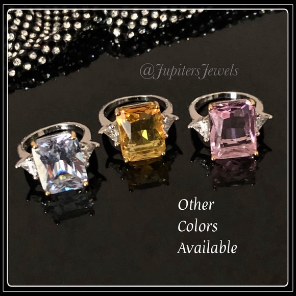 925 SUPER SQUARE CUT 9ct BAGUETTE EMERALD SIMULATED DIAMOND CLEAR RING - Picture 5 of 5